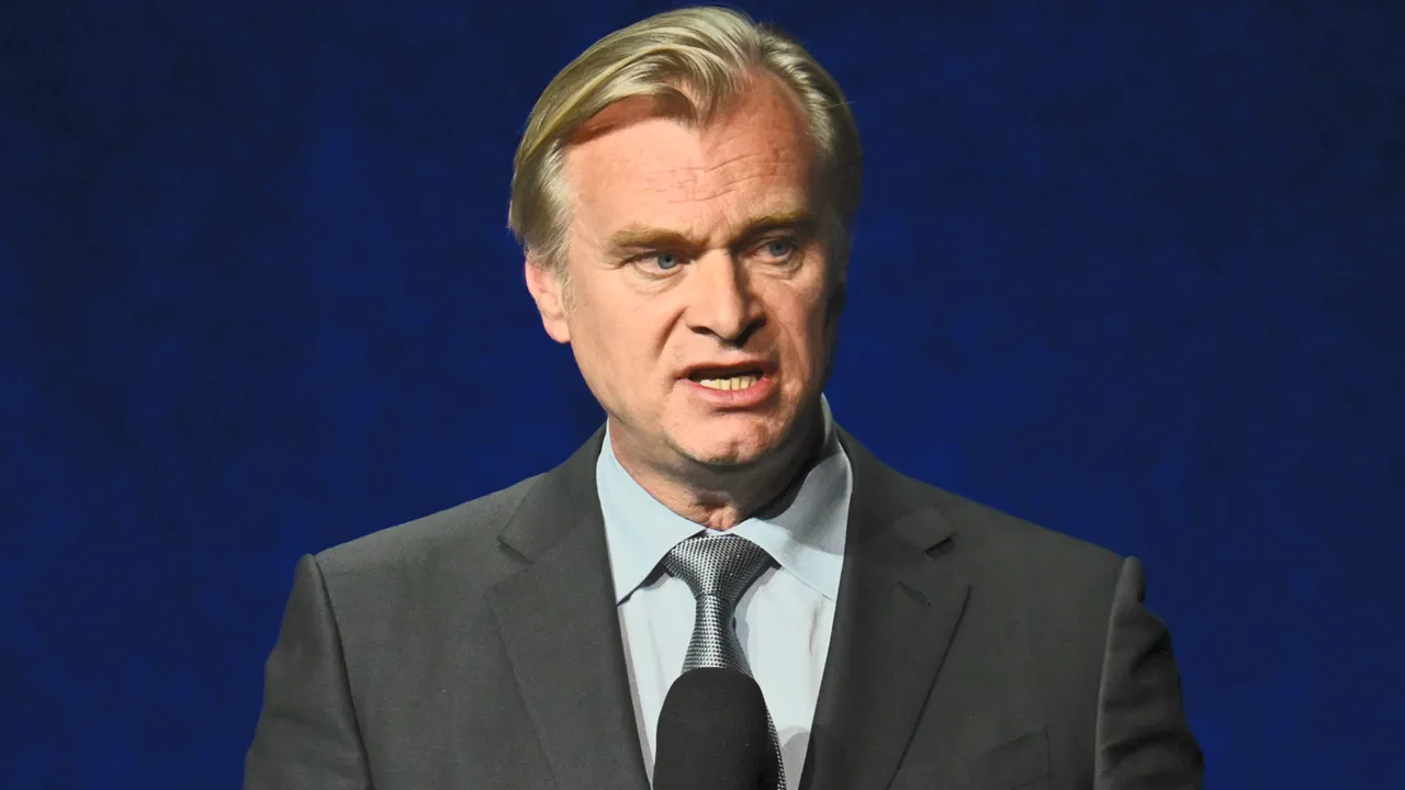 Christopher Nolan: "Younger generations reject 'AI slop'"